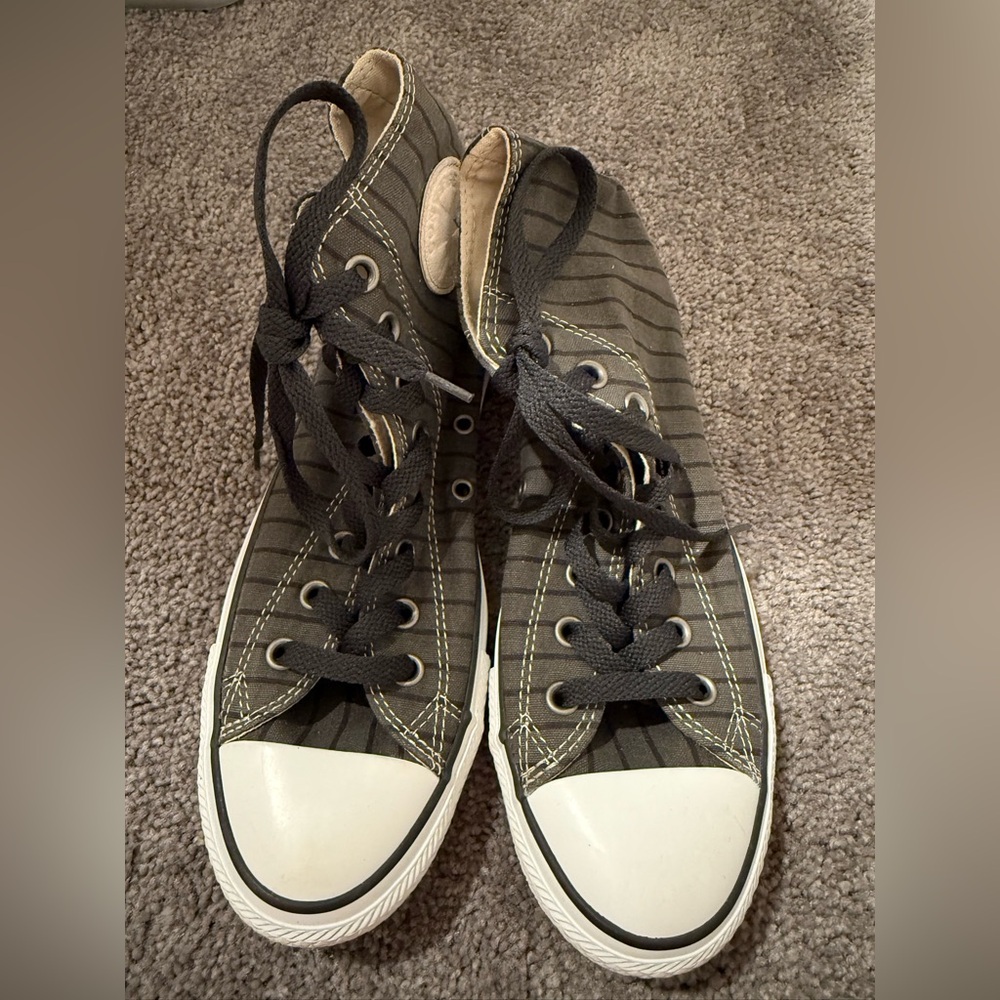 Converse All Stars size 7M/9W, grey and black